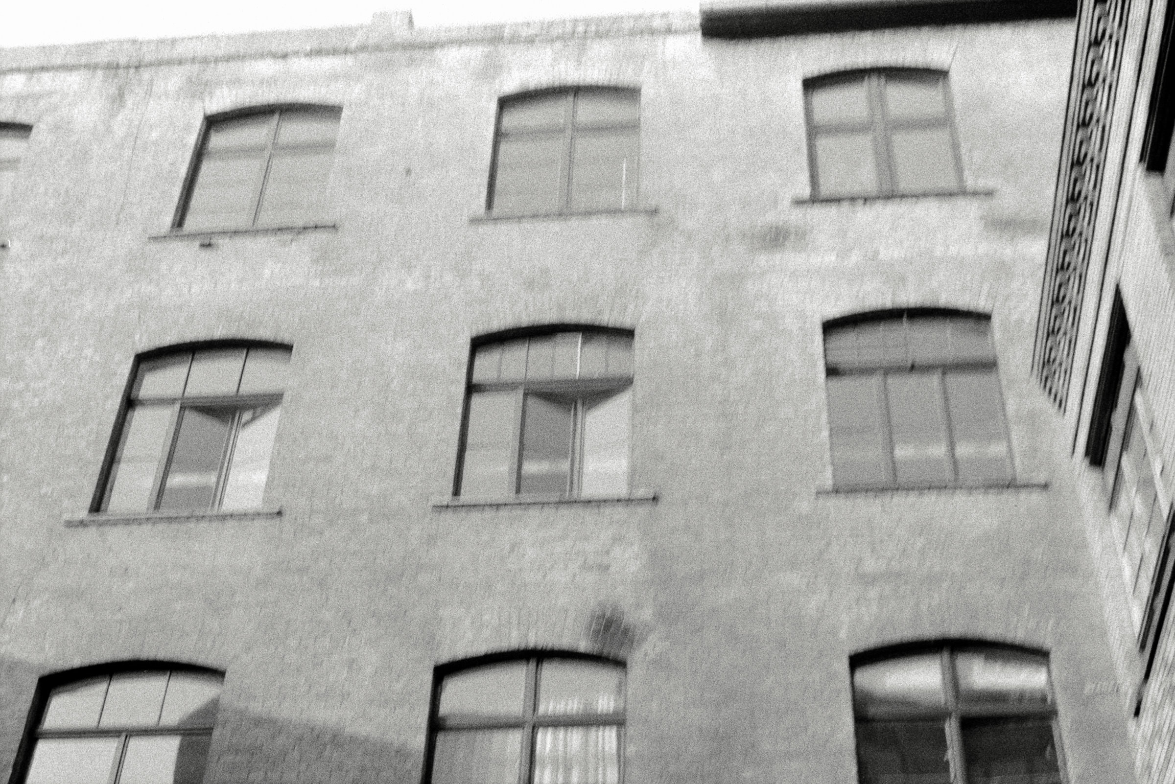 AHP F1993 03 003 sc240902 img01 NLP